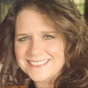 Meet your Posher, Becky